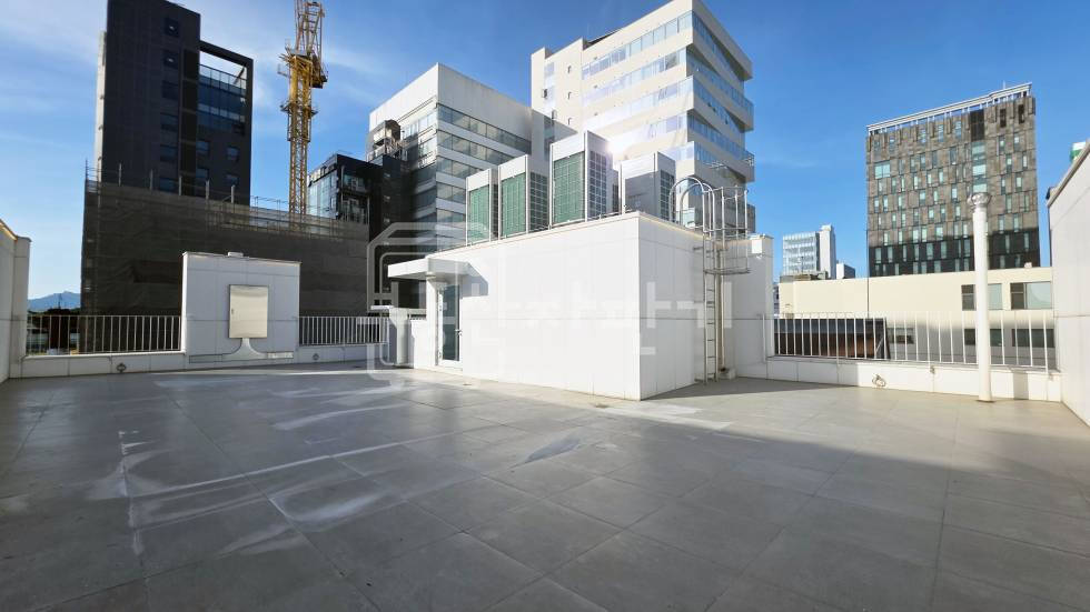 서울 강남구 논현동 무권리, 도산공원 사거리 인근, 지하1층 임대 월세 매물번호 35332 사진 7