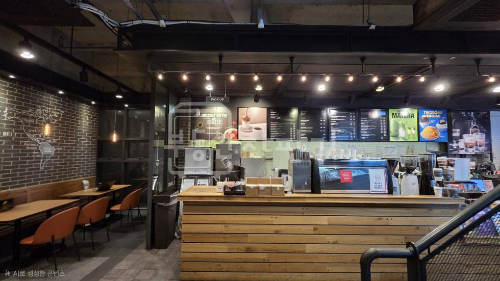 서울 강남구 신사동 무권리, 신사역 도보 1분, 초역세권, 도로변, 1층 임대 월세 매물번호 35644 사진 4