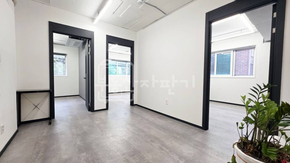 서울 강남구 논현동 무권리, 선정릉역 6분, 역세권, 3층 임대 월세 매물번호 35645 사진 4