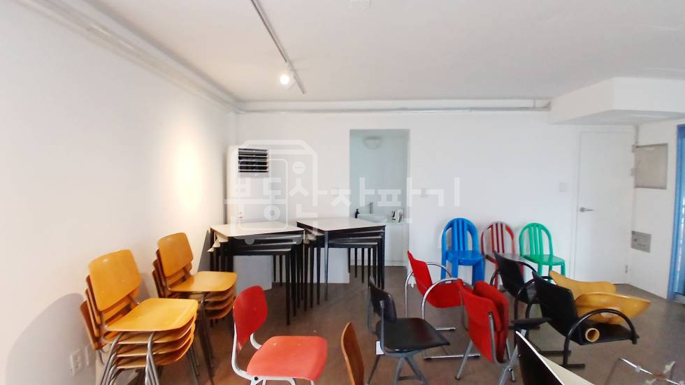 서울 강남구 신사동 무권리, 가로수길 , 4층 임대 월세 매물번호 35660 사진 3