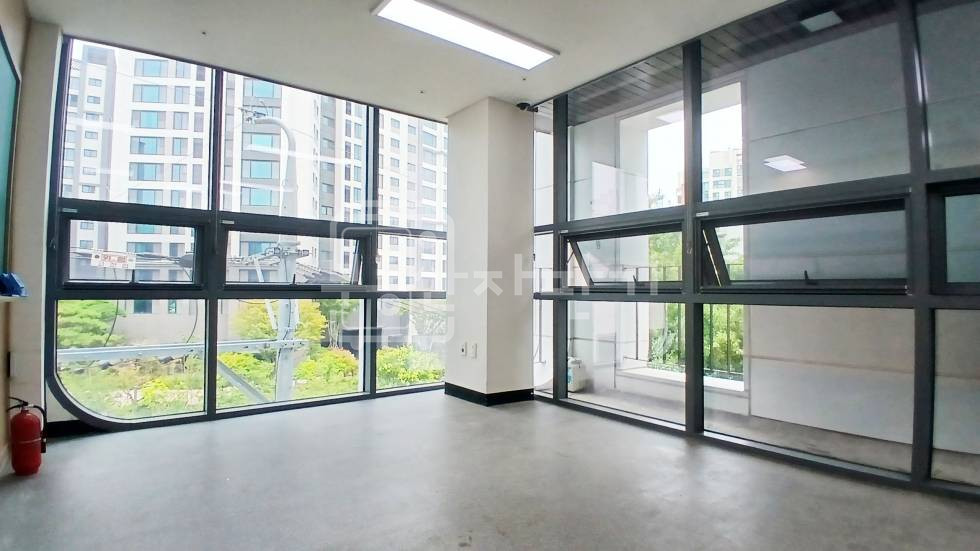 서울 강남구 대치동 무권리,은마아파트 인근, 3층 임대 월세 매물번호 35667 사진 1