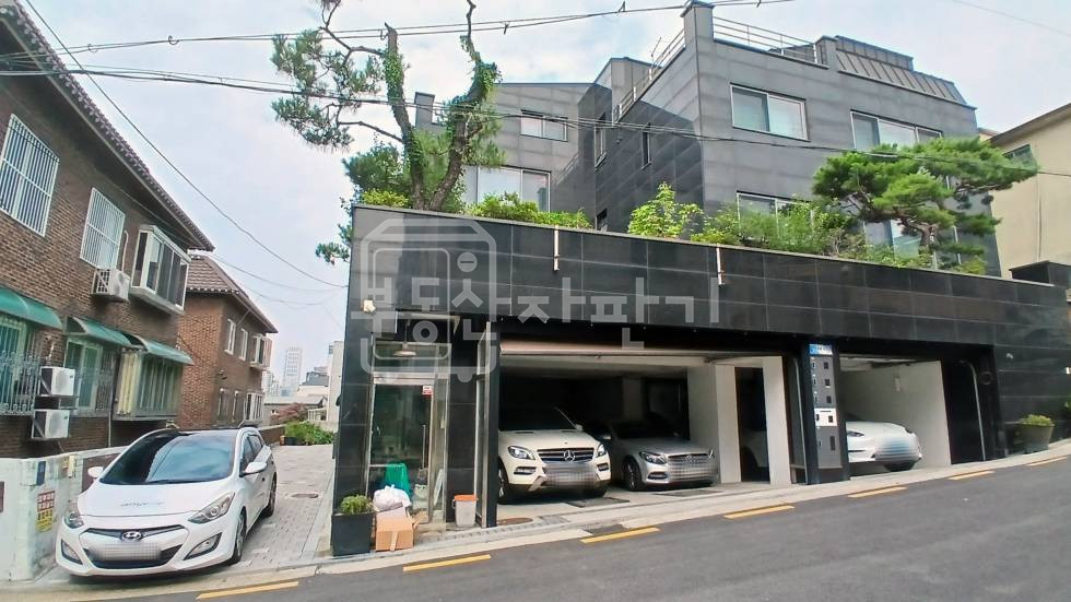 서울 서초구 서초동 무권리, 서울교대 사거리, 지하1층 임대 월세 매물번호 35672 사진 1