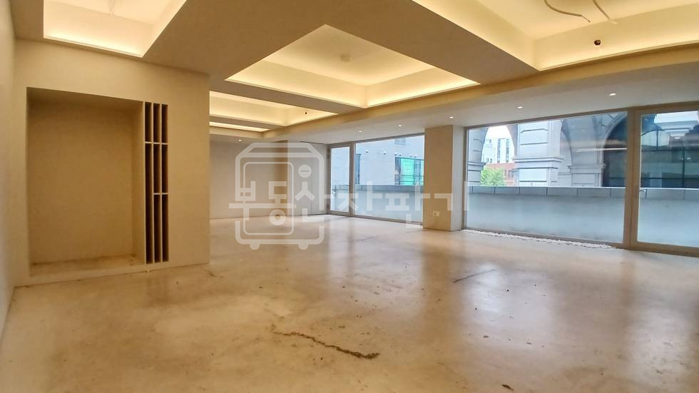서울 강남구 논현동 강남을지병원 사거리, 3층 임대 월세 매물번호 35693 사진 3