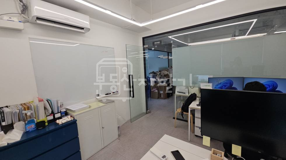 서울 강남구 논현동 무권리, 초역세권, 신사역 도보 3분, 이면도로, 코너 건물, 4층 임대 월세 매물번호 35716 사진 9