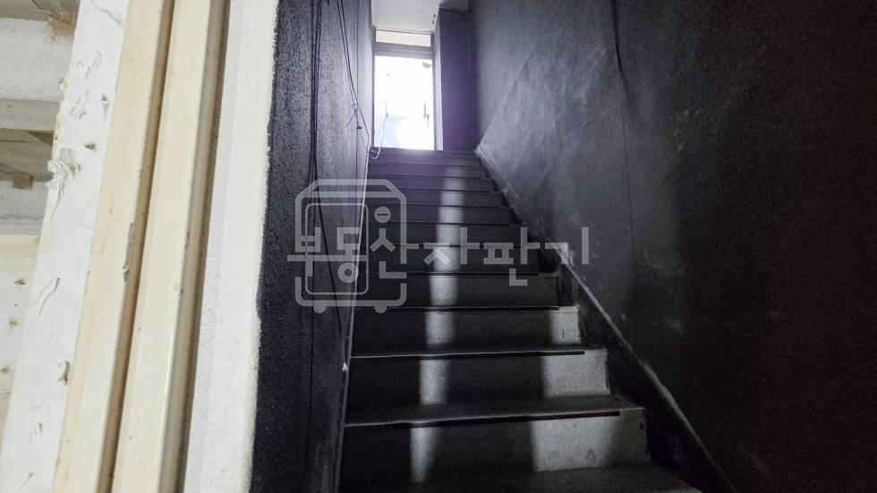서울 강남구 논현동 무권리, 신논현역 6분,역세권 지하1층 임대 월세 매물번호 34197 사진 11