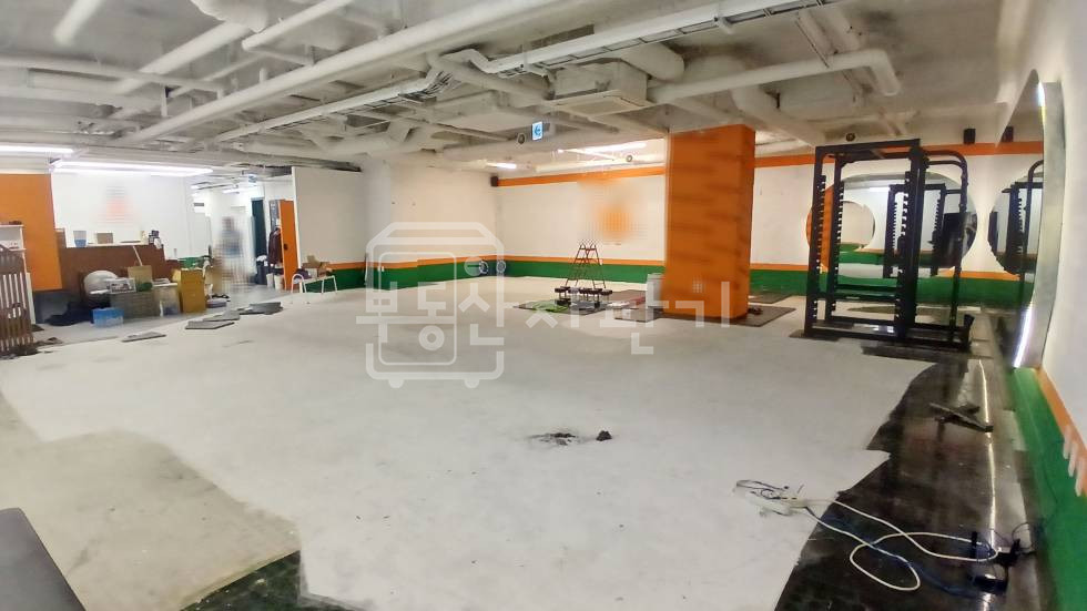 서울 강남구 대치동 무권리, 삼성역 9분, 코엑스 인근, 지하1층 임대 월세 매물번호 35671 사진 3