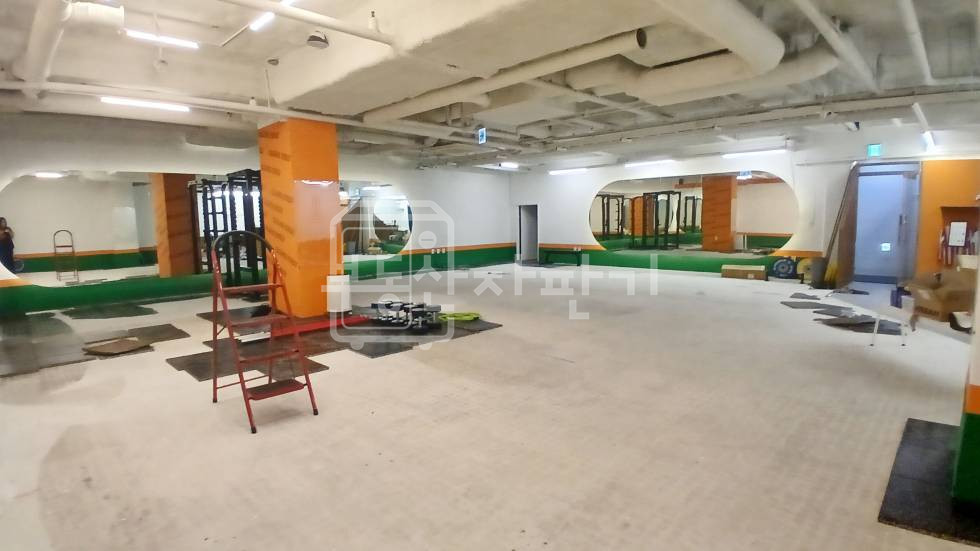 서울 강남구 대치동 무권리, 삼성역 9분, 코엑스 인근, 지하1층 임대 월세 매물번호 35671 사진 4