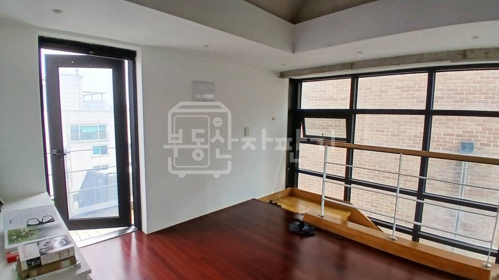 서울 강남구 신사동 무권리, 가로수길, 7층 임대 월세 매물번호 35663 사진 1