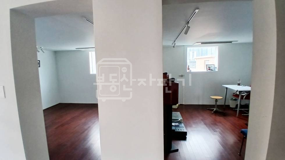 서울 강남구 신사동 무권리, 가로수길, 7층 임대 월세 매물번호 35663 사진 3