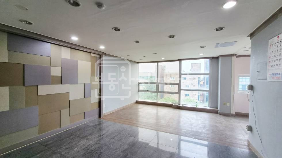 서울 강남구 개포동 무권리, 국악고교앞 사거리 인근, 대로변, 코너건물 5층 월세 매물번호 30041 사진 3