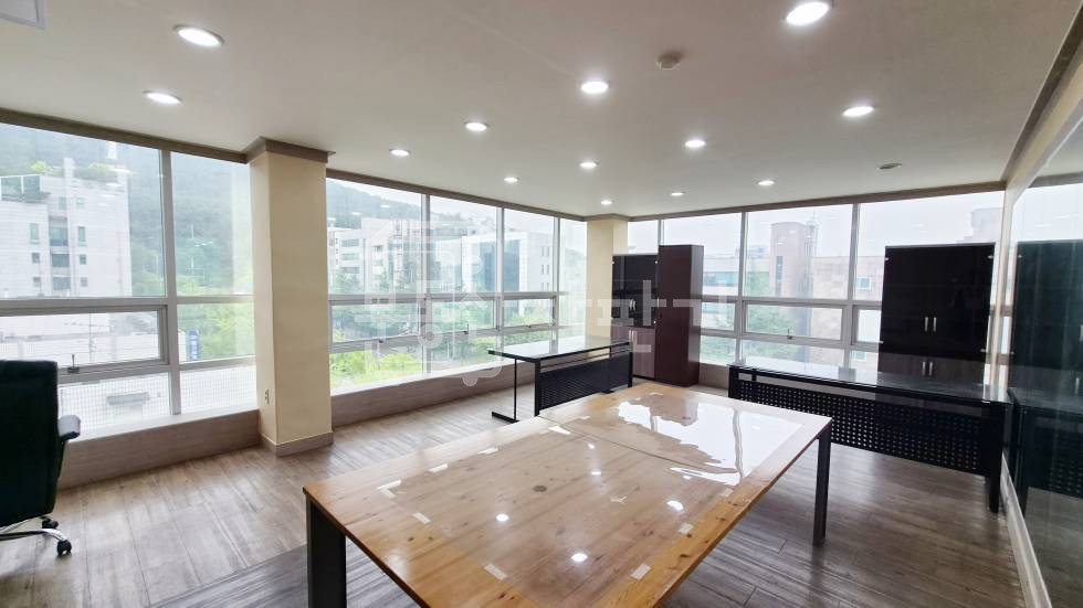 서울 강남구 개포동 무권리, 국악고교앞 사거리 인근, 대로변, 코너건물 5층 월세 매물번호 30041 사진 4