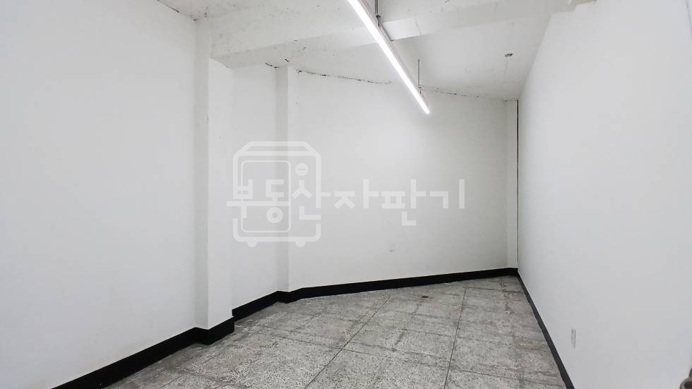 서울 서초구 양재동 무권리, 언남고등학교 인근 , 지하1층 임대 월세 매물번호 31849 사진 5