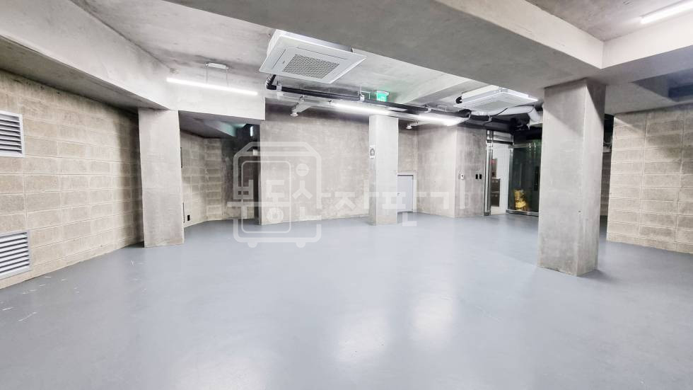 서울 강남구 대치동 무권리, 선릉역 9분, 역세권, 지하1층 임대 월세 매물번호 35754 사진 2