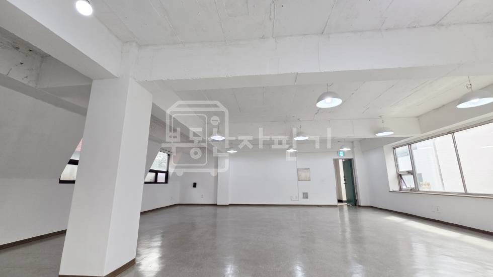 서울 강남구 도곡동 무권리 매봉역 도보 3분 초역세권, 3층 임대 월세 매물번호 35776 사진 3