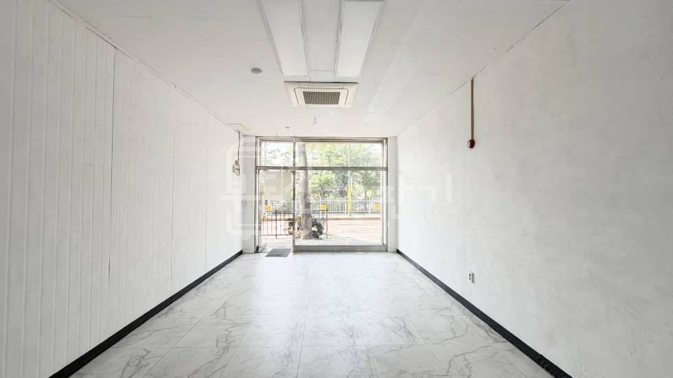 서울 강남구 개포동 포이초등학교 인근, 1층 임대 월세 매물번호 34165 사진 2