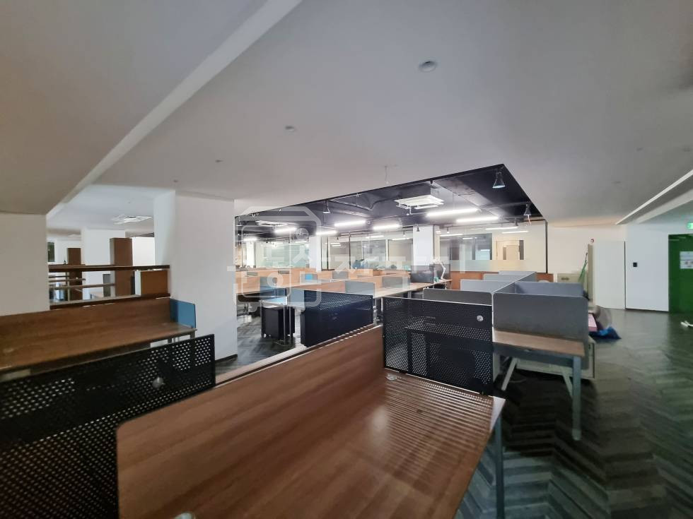 서울 강남구 논현동 무권리, 서울세관사거리, 대로변 2층 임대 월세 매물번호 29067 사진 5
