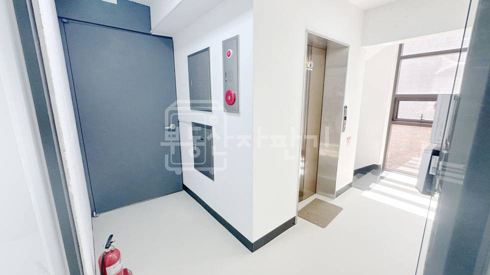 서울 강남구 역삼동 무권리,선정릉역 3분,초역세권 3층 임대 월세 매물번호 32331 사진 2