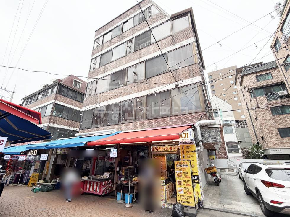 서울 강남구 논현동 논현역 도보 2분, 1층 임대 월세 매물번호 34076 사진 1