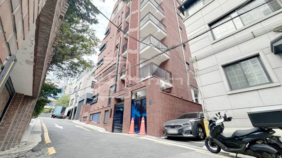 서울 강남구 논현동 무권리,학동역 5분,역세권, 지하 2층 임대 월세 매물번호 35499 사진 1