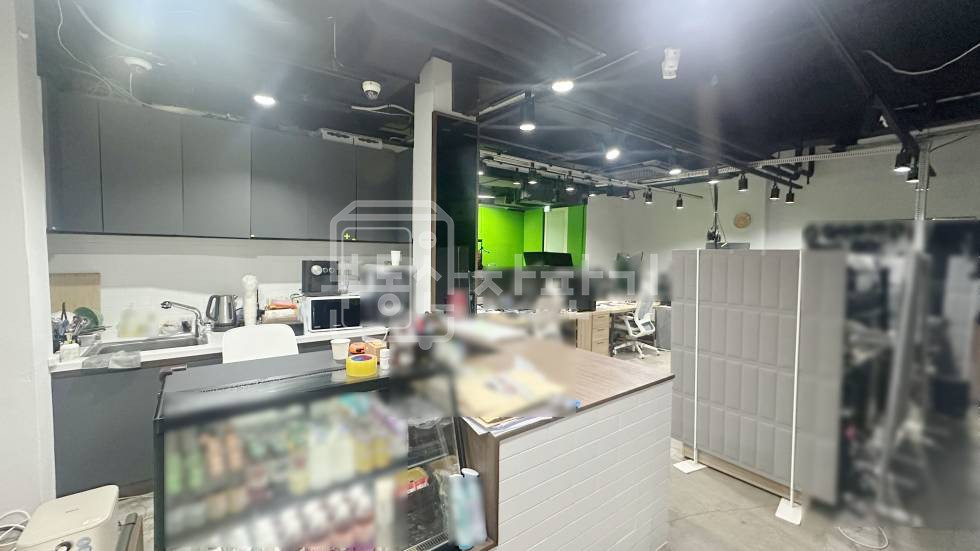 서울 강남구 신사동 무권리,신사동 가로수길 인근, 지하 1층 임대 월세 매물번호 35556 사진 1