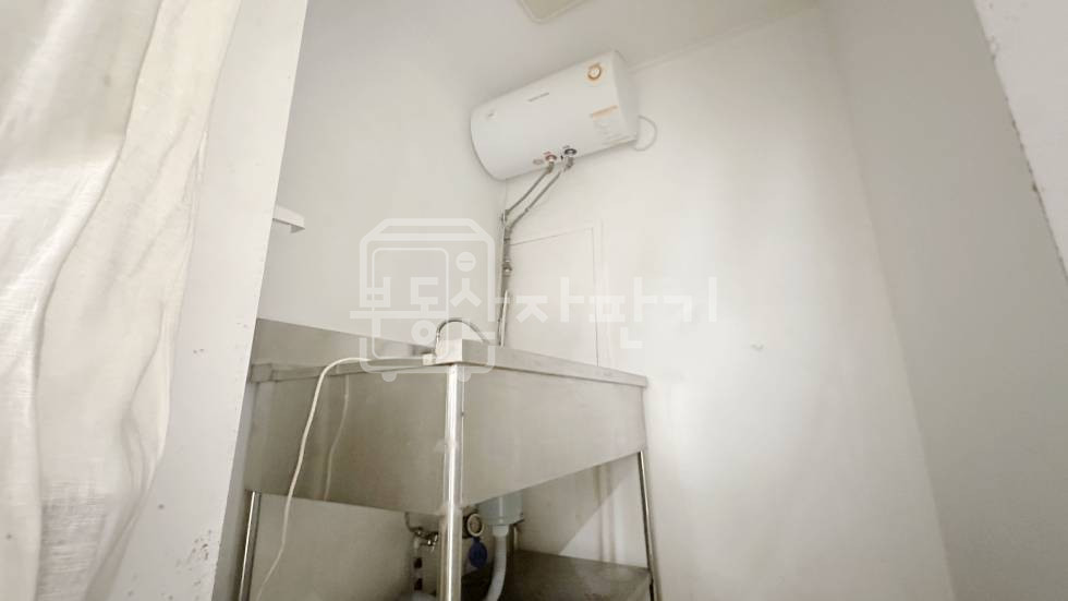 서울 강남구 신사동 무권리,신사동 가로수길 인근, 지하 1층 임대 월세 매물번호 21996 사진 2