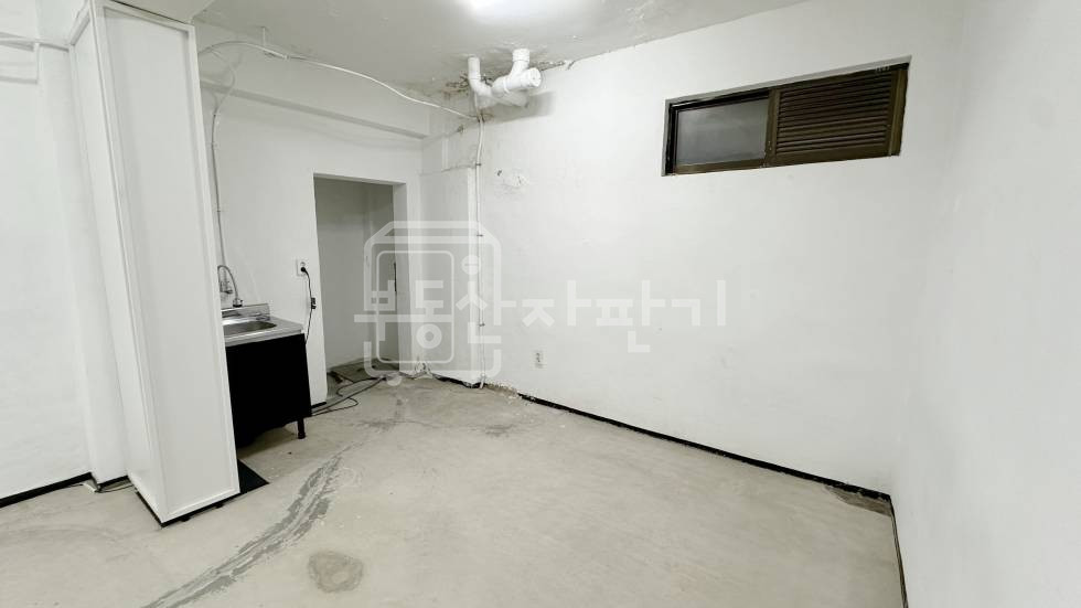 서울 강남구 삼성동 무권리,삼성중앙역 6분,역세권, 지하 1층 임대 월세 매물번호 24281 사진 5
