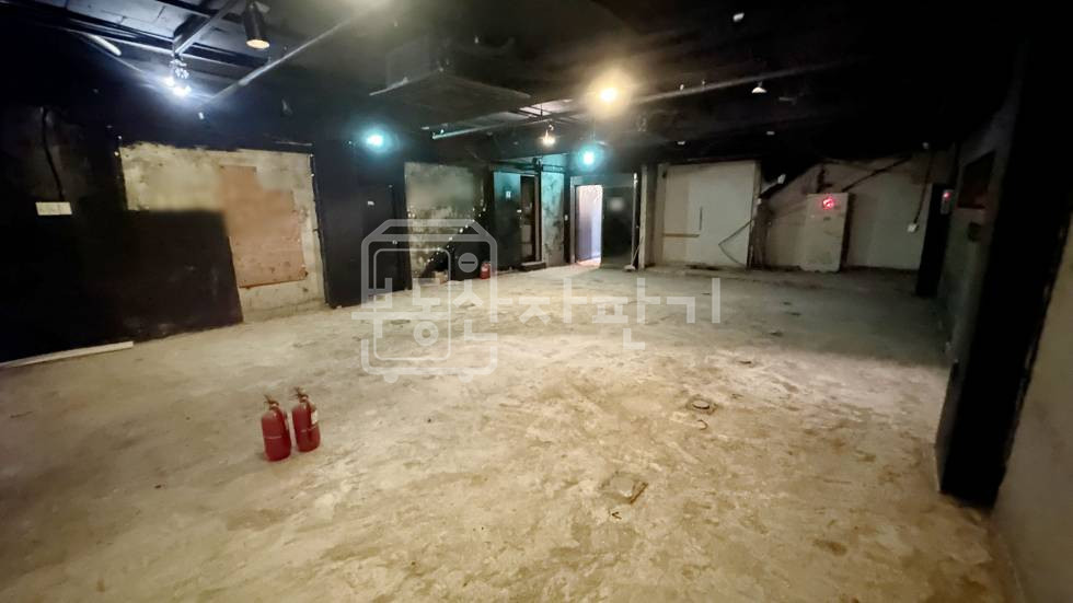 서울 강남구 역삼동 무권리, 역삼역 8분,역세권, 지하 1층 임대 월세 매물번호 34908 사진 1