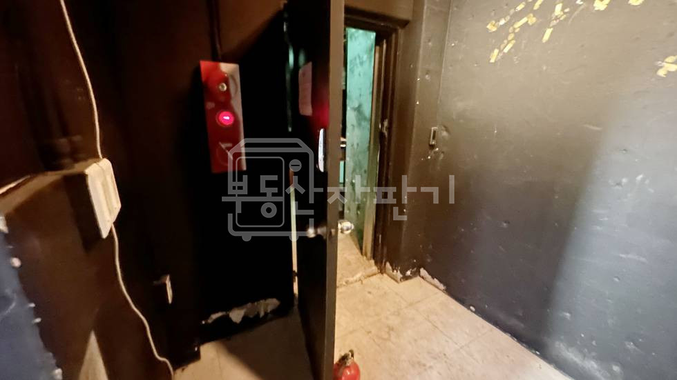 서울 강남구 역삼동 무권리, 역삼역 8분,역세권, 지하 1층 임대 월세 매물번호 34908 사진 2