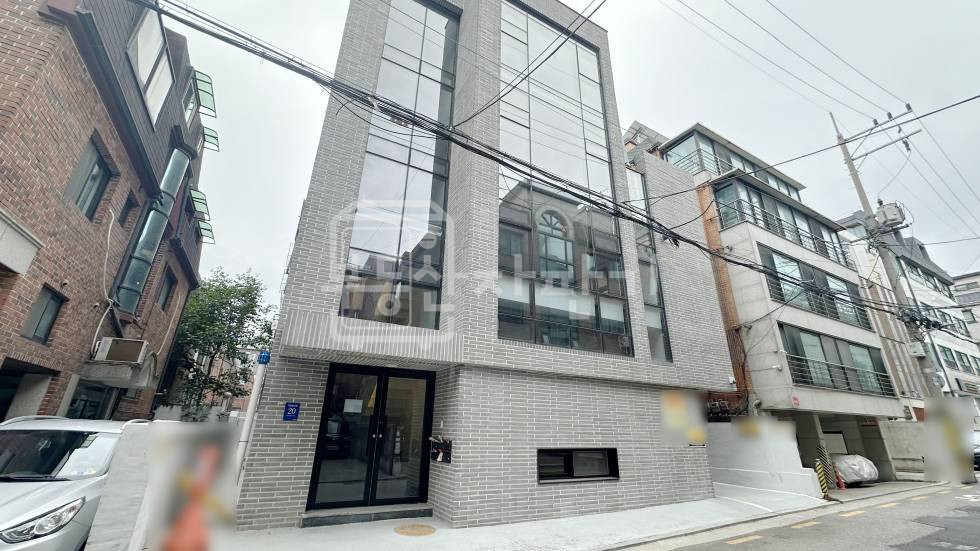 서울 강남구 논현동 무권리,논현역 6분,역세권 3층 임대 월세 매물번호 29717 사진 1