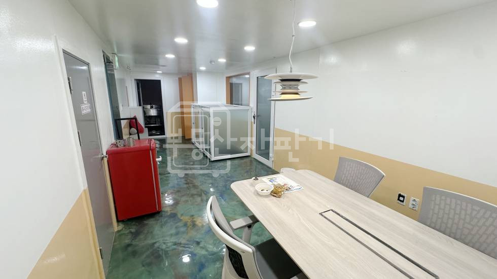 서울 강남구 논현동 신사역 3분,초역세권, 지하 1층 임대 월세 매물번호 30935 사진 1