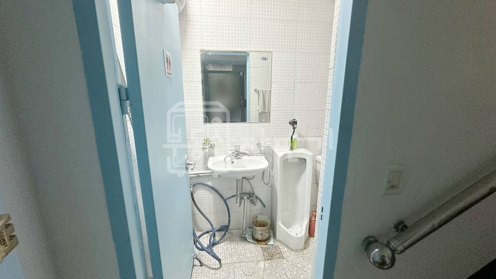 서울 강남구 논현동 신사역 3분,초역세권, 지하 1층 임대 월세 매물번호 30935 사진 11