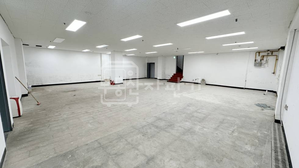 서울 강남구 도곡동 무권리, 양재역 7분, 지하 1층 임대 월세 매물번호 34220 사진 1
