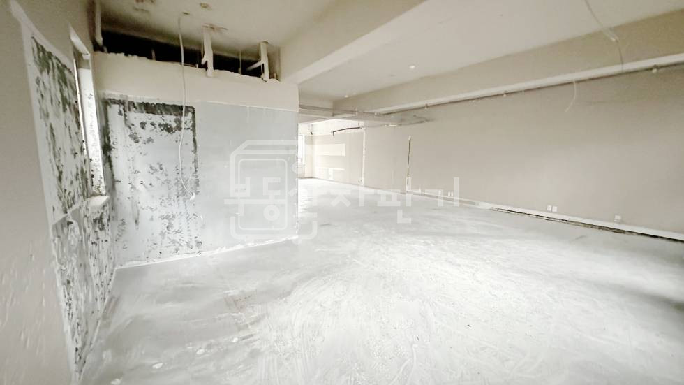 서울 강남구 역삼동 무권리, 도곡1동주민센터사거리 인근, 4층 임대 월세 매물번호 34295 사진 1