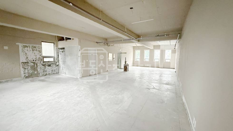 서울 강남구 역삼동 무권리, 도곡1동주민센터사거리 인근, 4층 임대 월세 매물번호 34295 사진 2