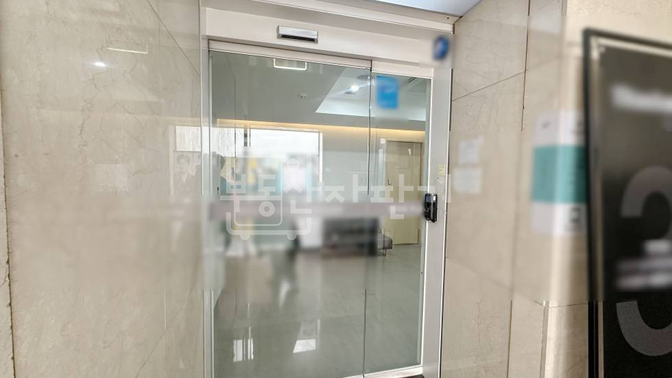 서울 강남구 신사동 무권리,압구정역 7분,역세권, 6층 임대 월세 매물번호 34135 사진 2