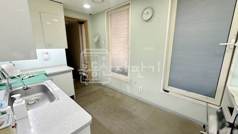 서울 강남구 신사동 무권리,압구정역 7분,역세권, 6층 임대 월세 매물번호 34135 사진 15