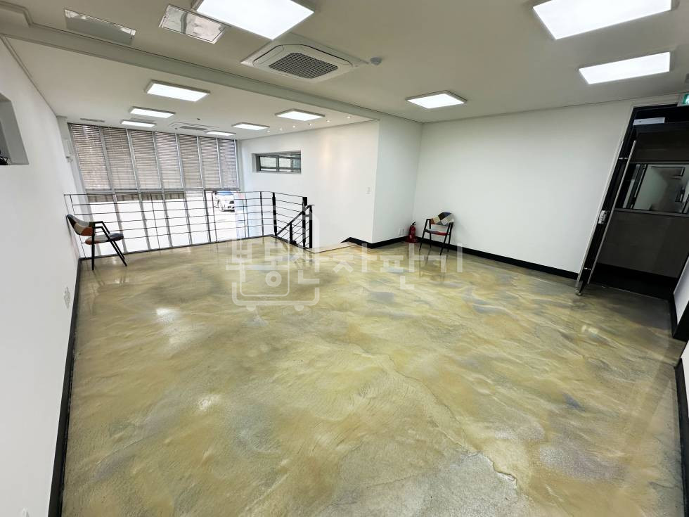 서울 강남구 도곡동 무권리, 뱅뱅사거리 인근, 1층 임대 월세 매물번호 29851 사진 3