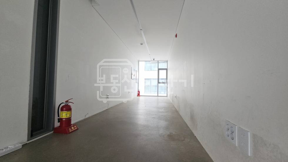 서울 서초구 서초동 무권리, 교대역 도보 7분, 역세권, 이면도로, 3층 임대 월세 매물번호 35421 사진 5