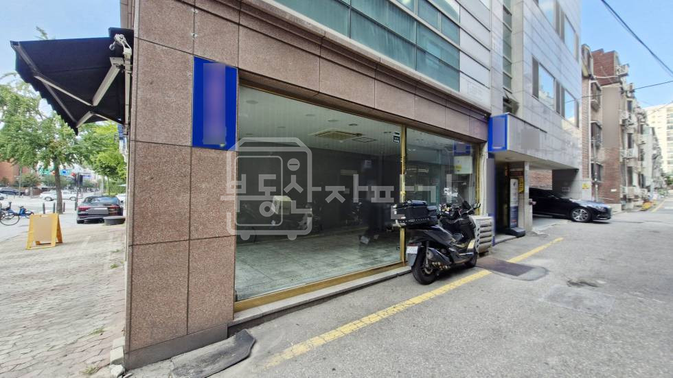 서울 송파구 송파동 방이동 고분군사거리 인근, 무권리, 역세권 1층 임대 월세 매물번호 35855 사진 2