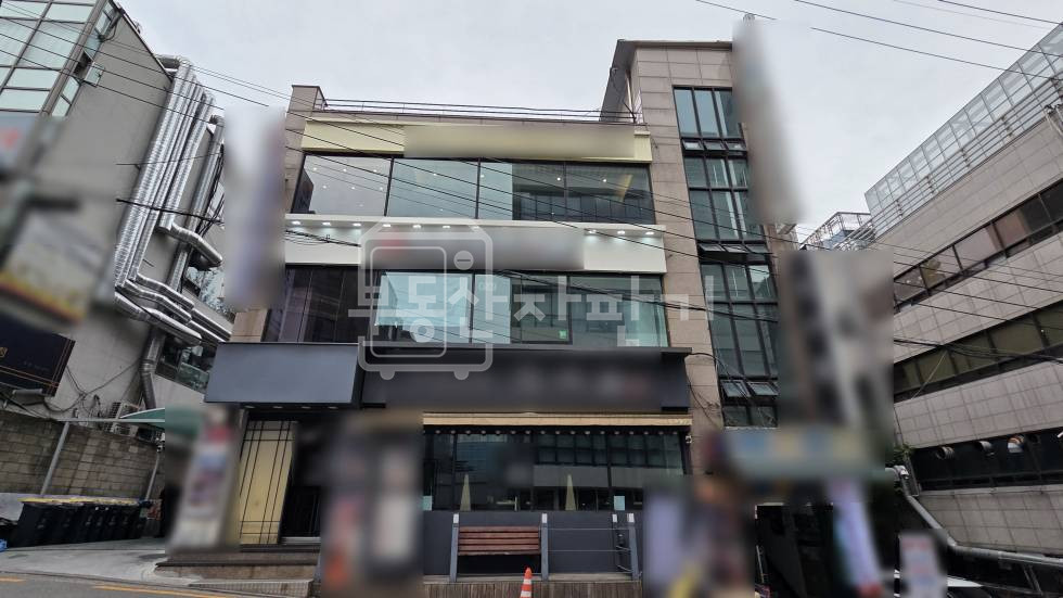 서울 강남구 역삼동 역삼역 도보 3분, 초역세권, 코너건물 3층 임대 월세 매물번호 35038 사진 1