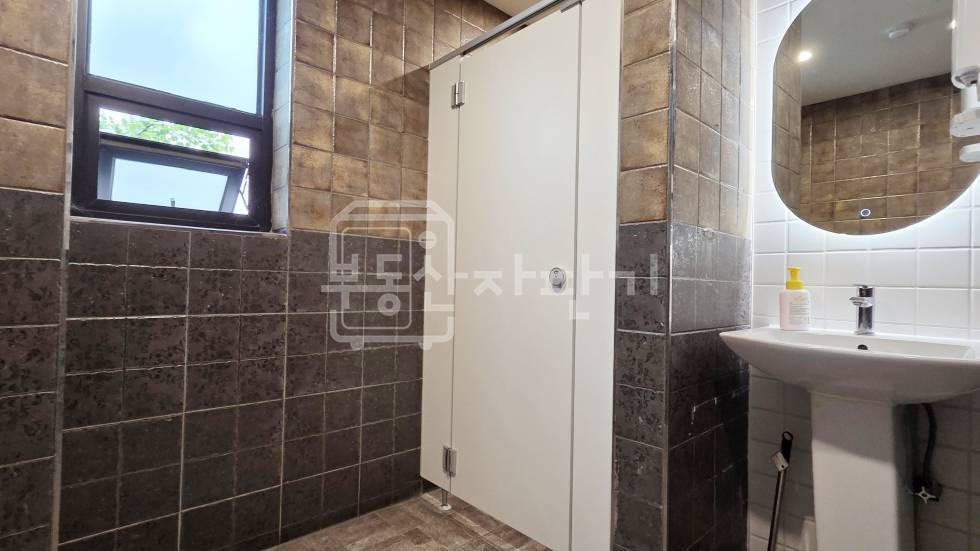 서울 강남구 역삼동 역삼역 도보 3분, 초역세권, 코너건물 3층 임대 월세 매물번호 35038 사진 17