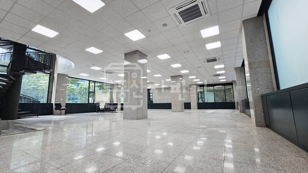 서울 강남구 역삼동 역삼역 도보 5분, 초역세권, 대로변, 1~2층 연층 임대 월세 매물번호 35272 사진 7