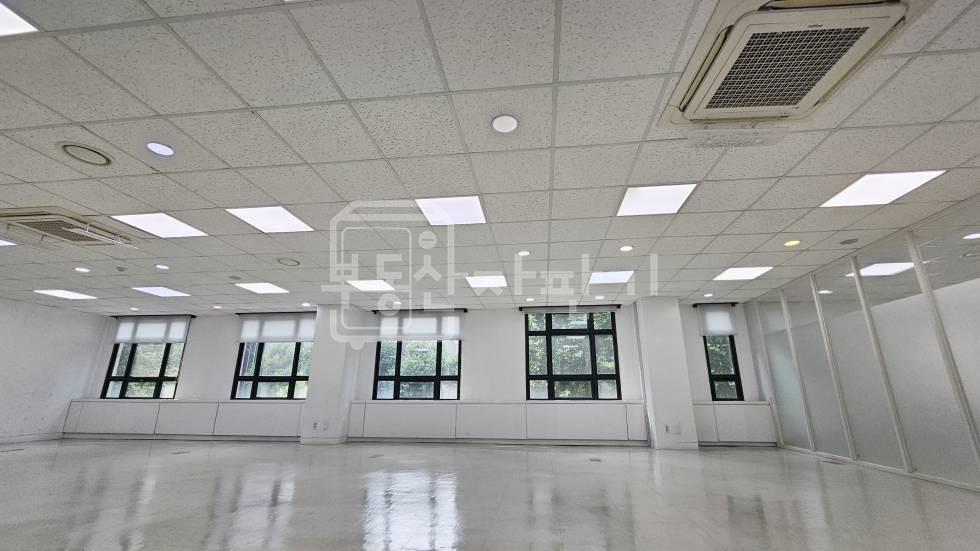 서울 강남구 역삼동 역삼역 도보 5분, 초역세권, 대로변, 3층임대 월세 매물번호 35282 사진 4