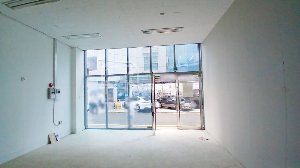서울 서초구 양재동 무권리, 언남중학교 인근 , 1층 임대 월세 매물번호 35774 사진 1