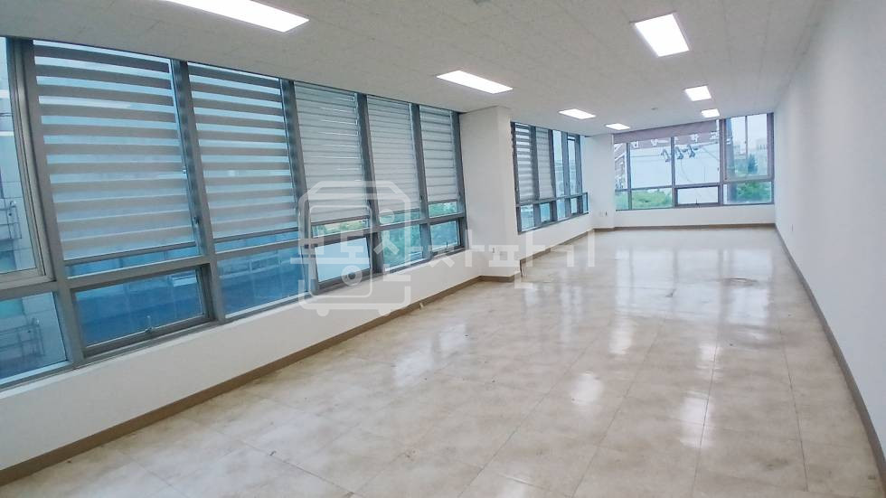 서울 서초구 양재동 무권리, 언남중학교 인근 , 3층 임대 월세 매물번호 35721 사진 6