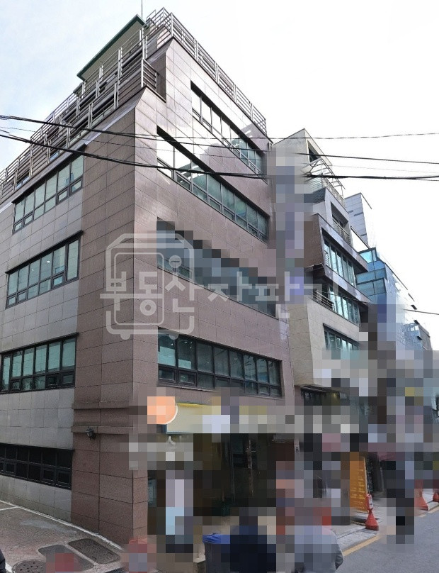 서울 강남구 역삼동 무권리, 강남역 4분, 역세권, 3층 임대 월세 매물번호 31383 사진 1