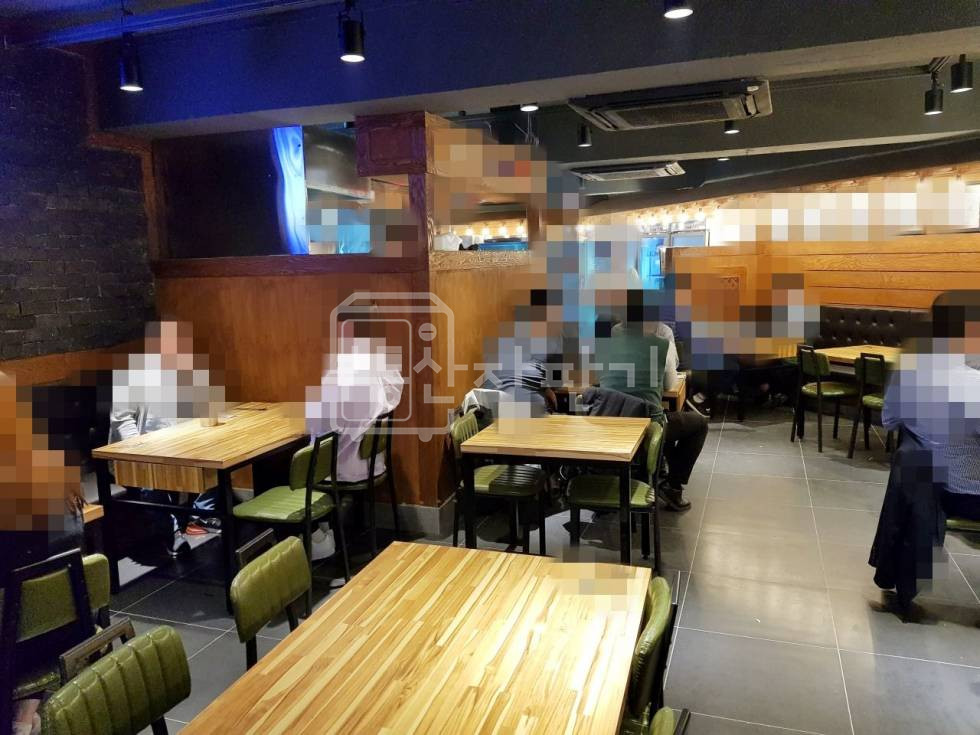 서울 강남구 논현동 논현역 1분, 초 역세권 1층 임대 월세 매물번호 33756 사진 2