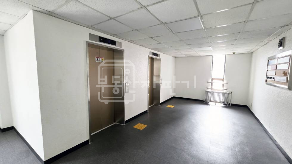 서울 강남구 논현동 무권리, 을지대학병원 인근, 대로변, 5층 임대 월세 매물번호 35476 사진 8