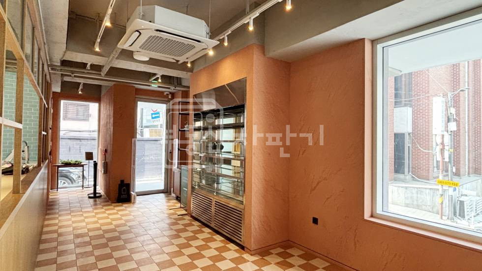 서울 강남구 논현동 무권리, 7호선 학동역 7분, 역세권, 1층 임대 월세 매물번호 35260 사진 7