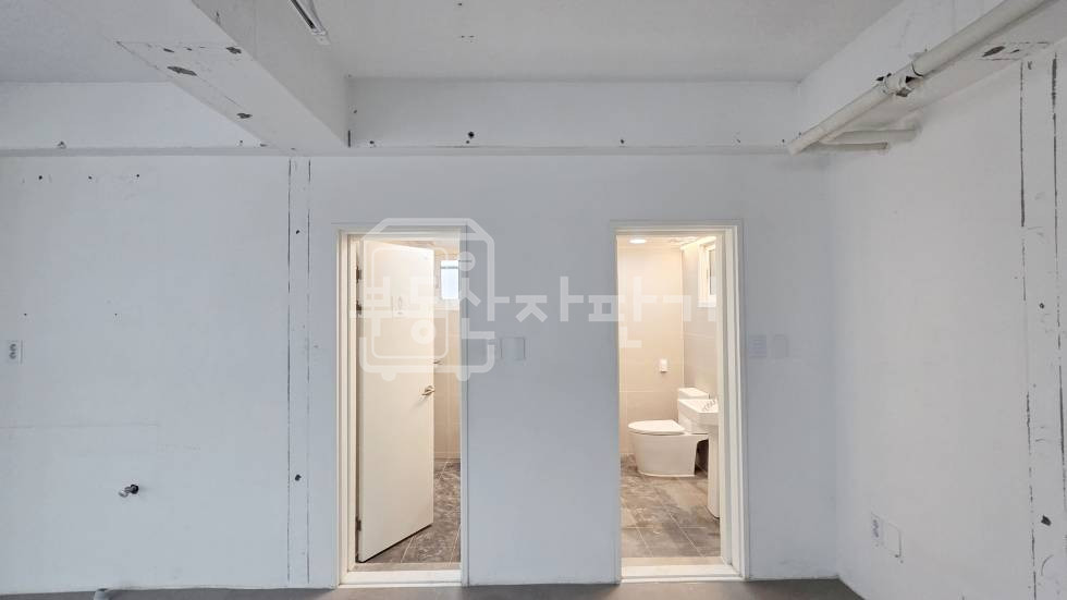 서울 강남구 역삼동 무권리, 역삼역 도보 7분, 역세권, 이면도로, 2층 임대 월세 매물번호 35031 사진 5